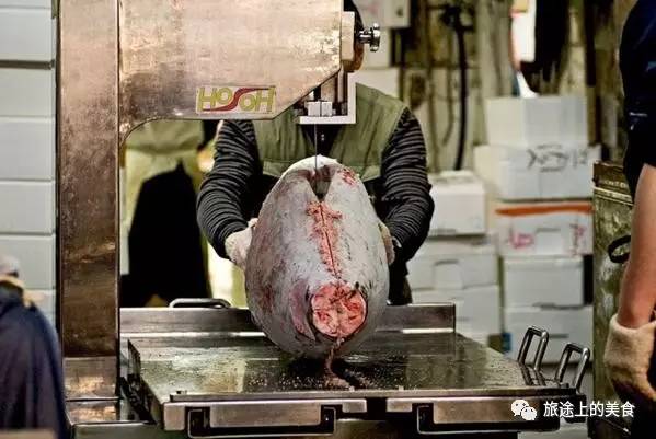 这里每天会拍出上千条的金枪鱼开元棋牌网站日本料理心脏(图4) 这里每天会拍出上千条的金枪鱼开元棋牌网站日本料理心脏(图4)